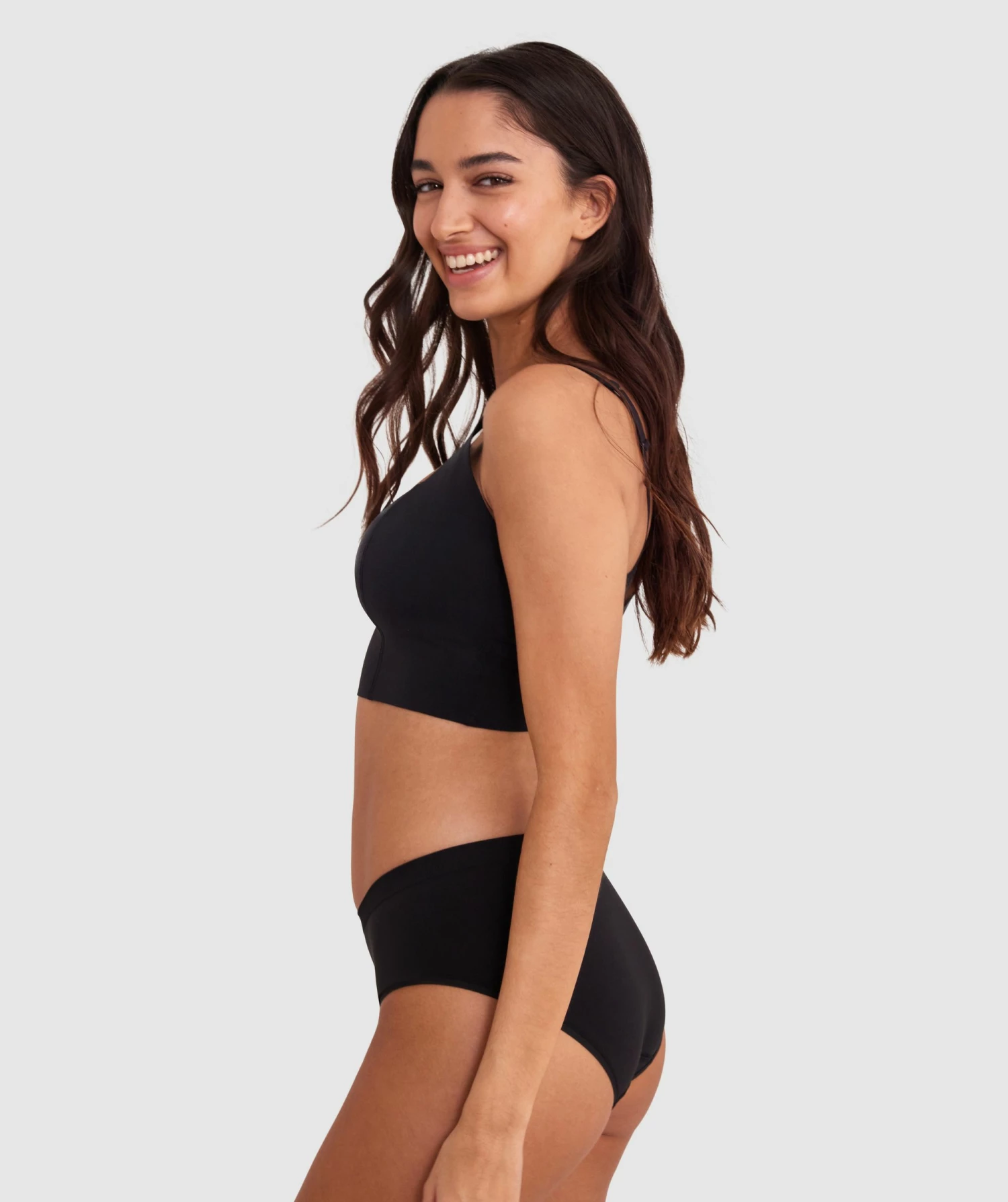 Base Layers Wirefree Crop - Black 6 Base Layers Wirefree Crop - Black - Image 4