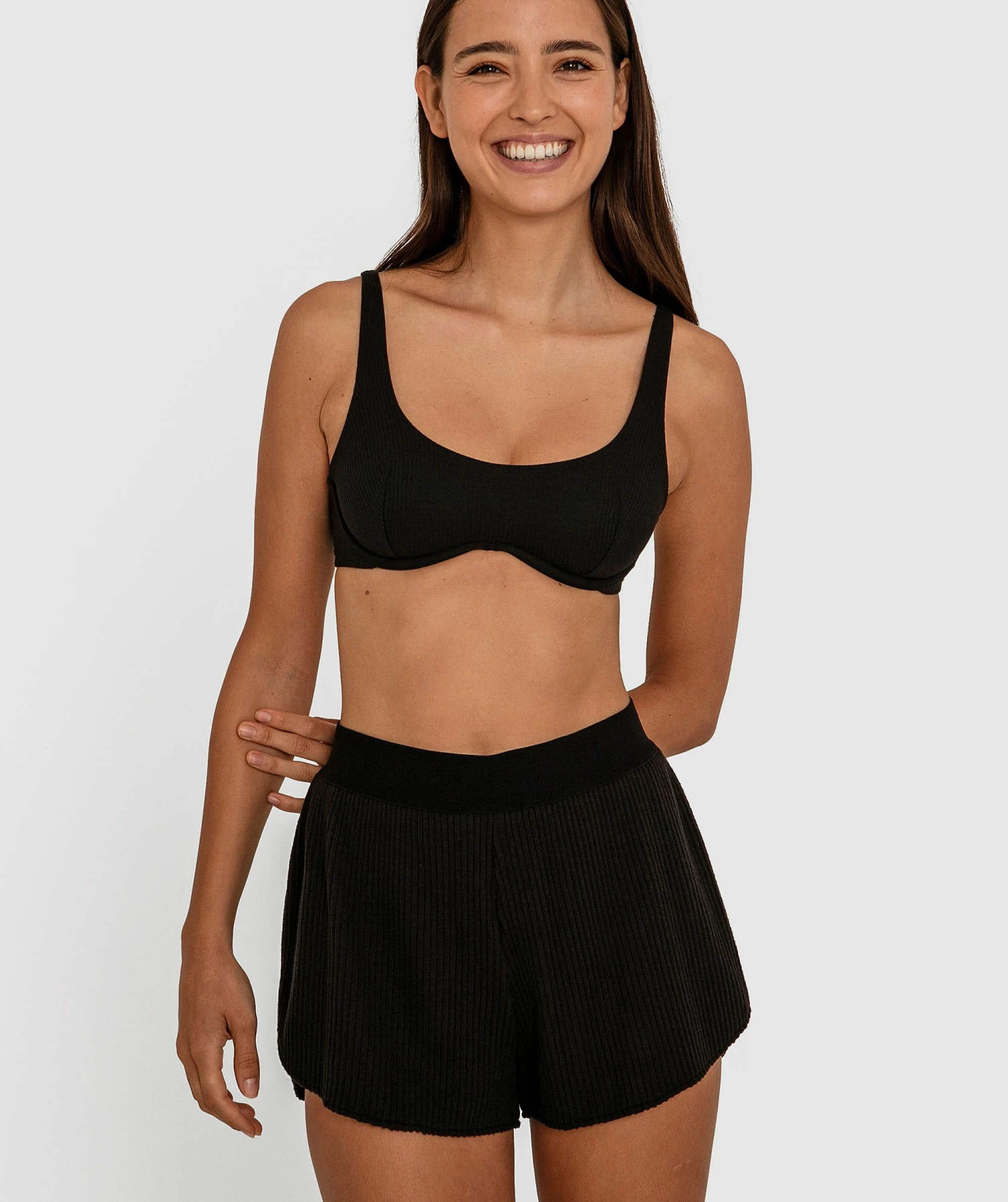 Billie Underwire Crop Bra - Black 4 Billie Underwire Crop Bra - Black - Image 2
