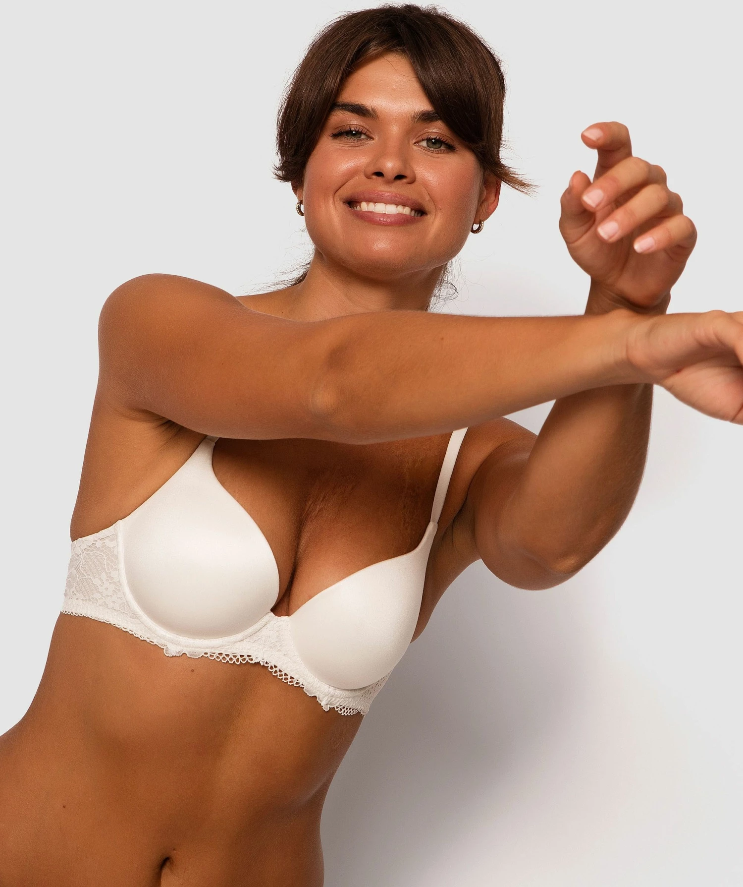 Body Bliss Lace 3/4 Coverage Bra - Ivory 5 Body Bliss Lace 3/4 Coverage Bra - Ivory - Image 3