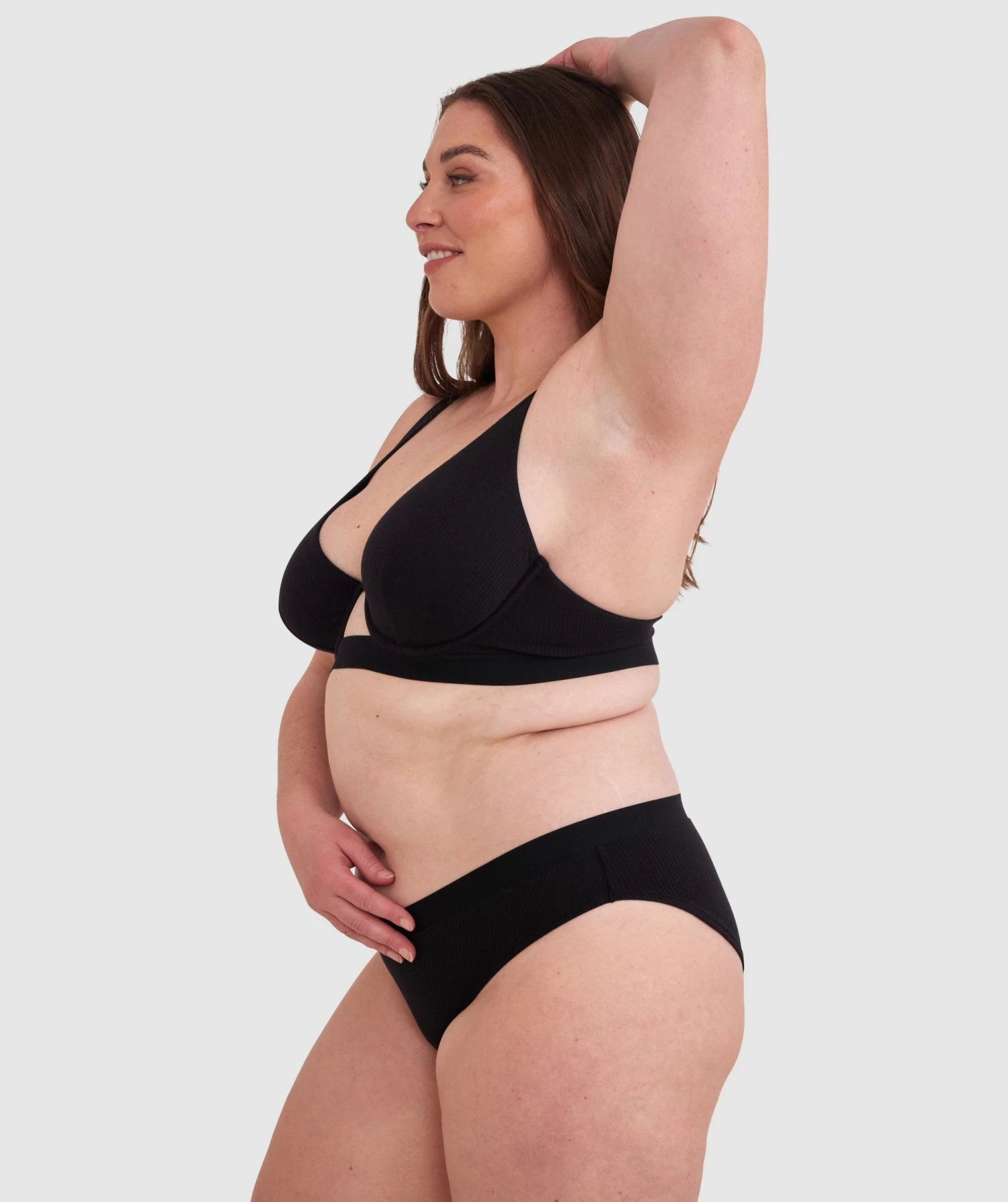 Chill Plunge Bra - Black 7 Chill Plunge Bra - Black - Image 5