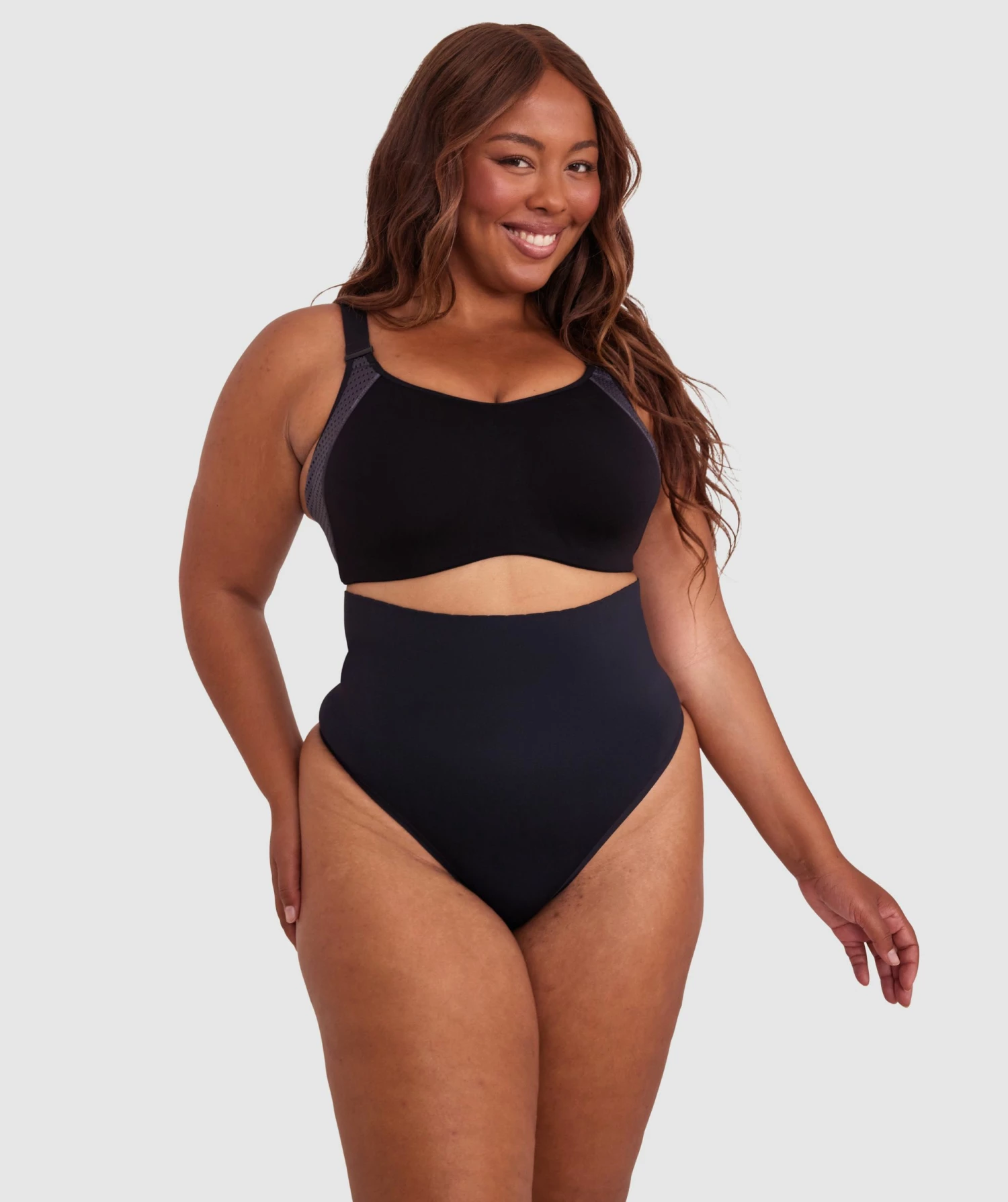 Cooling Seamfree High Waist V-String - Black 6 Cooling Seamfree High Waist V-String - Black - Image 4