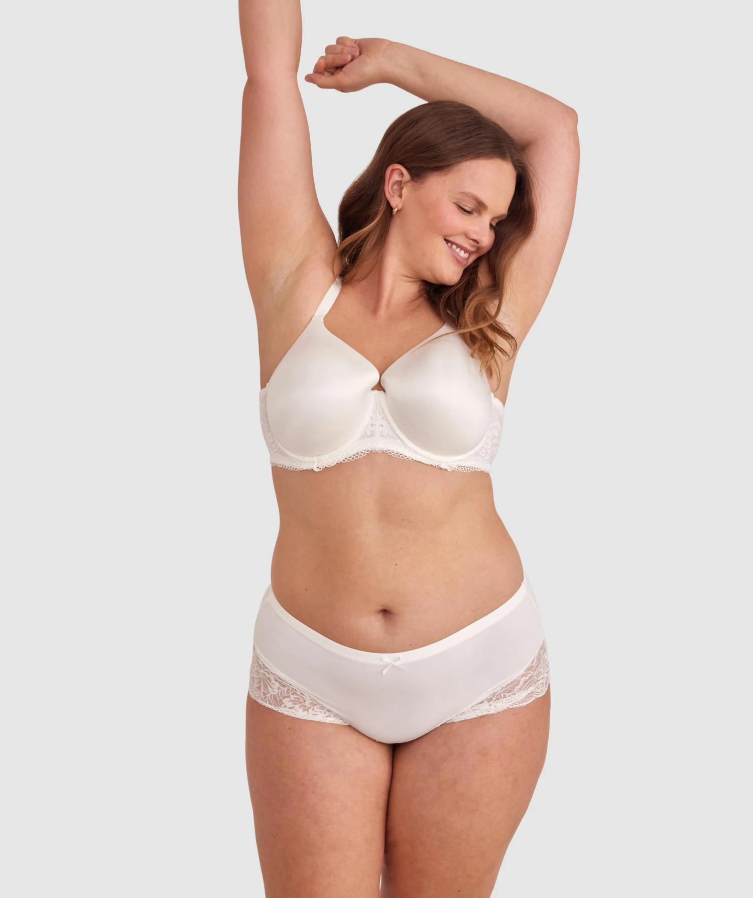 Faith Full Shortie - Ivory 4 Faith Full Shortie - Ivory - Image 2