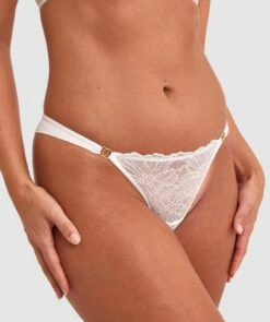 Nala V String - Ivory 10 Nala V String - Ivory -BRAS N THINGS Sales nala v string ivory 01400501