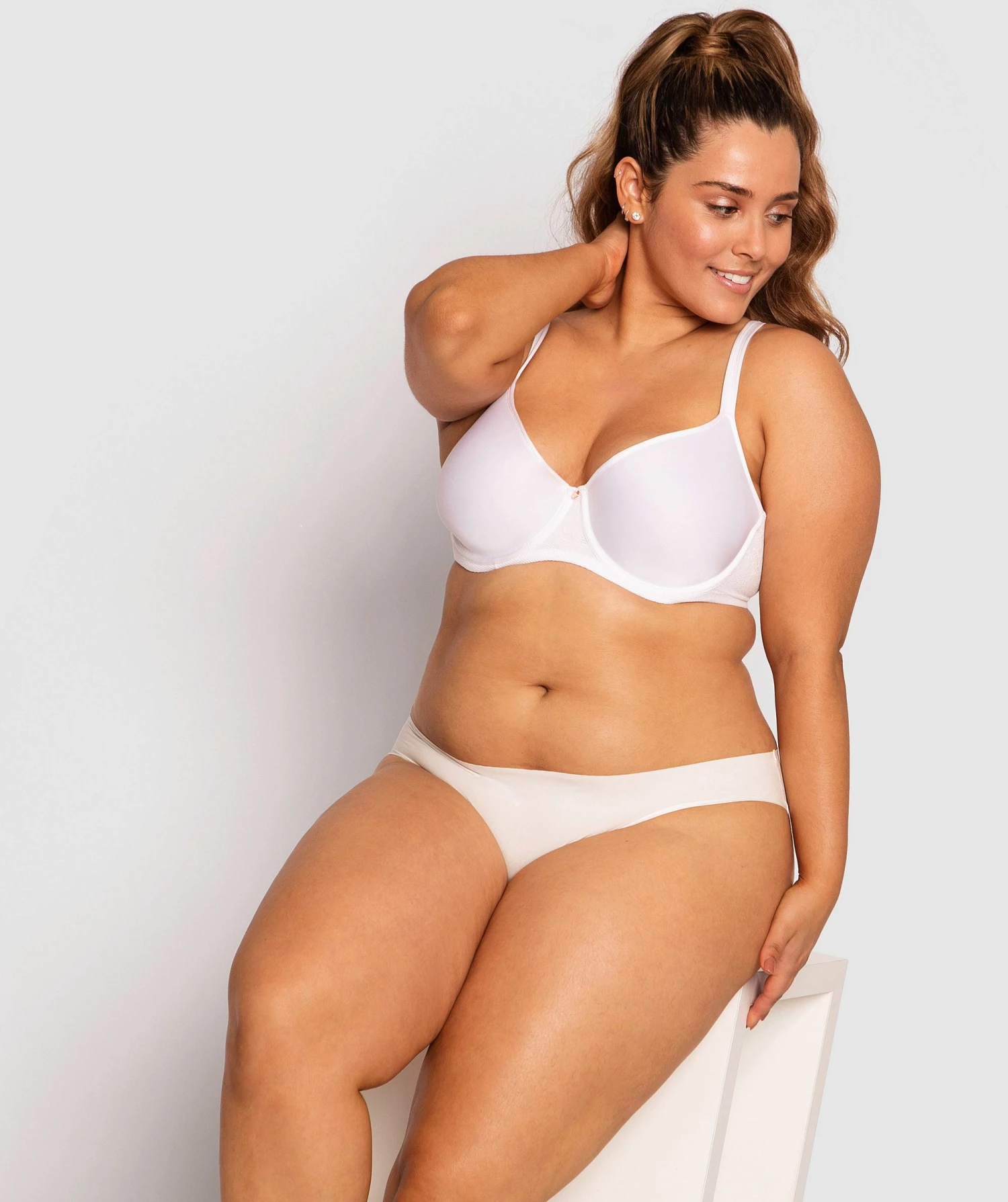 Pure Body Full Cup Bra - White 3 Pure Body Full Cup Bra - White