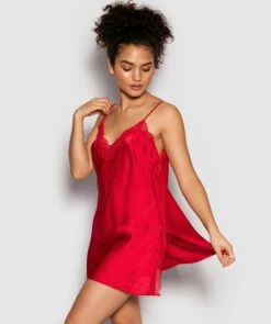 Samantha Slip - Red