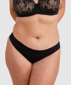 Smooth Comfort Lace Bikini Knicker - Black